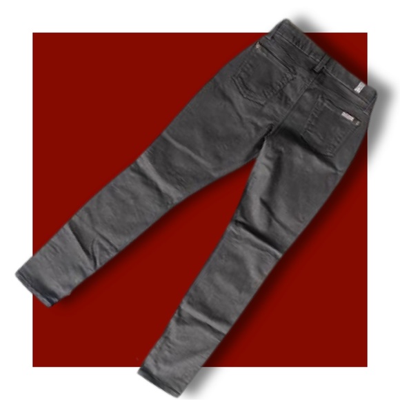 7 for all mankind Black jeans. Floral front, black back new never worn size 26 - Picture 9 of 10